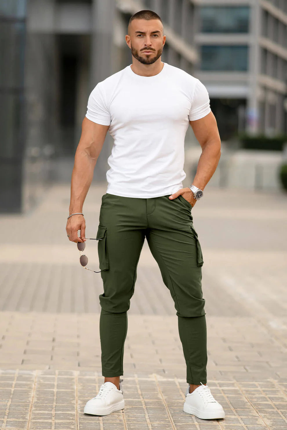 The Dynamic Green Cargo Pants