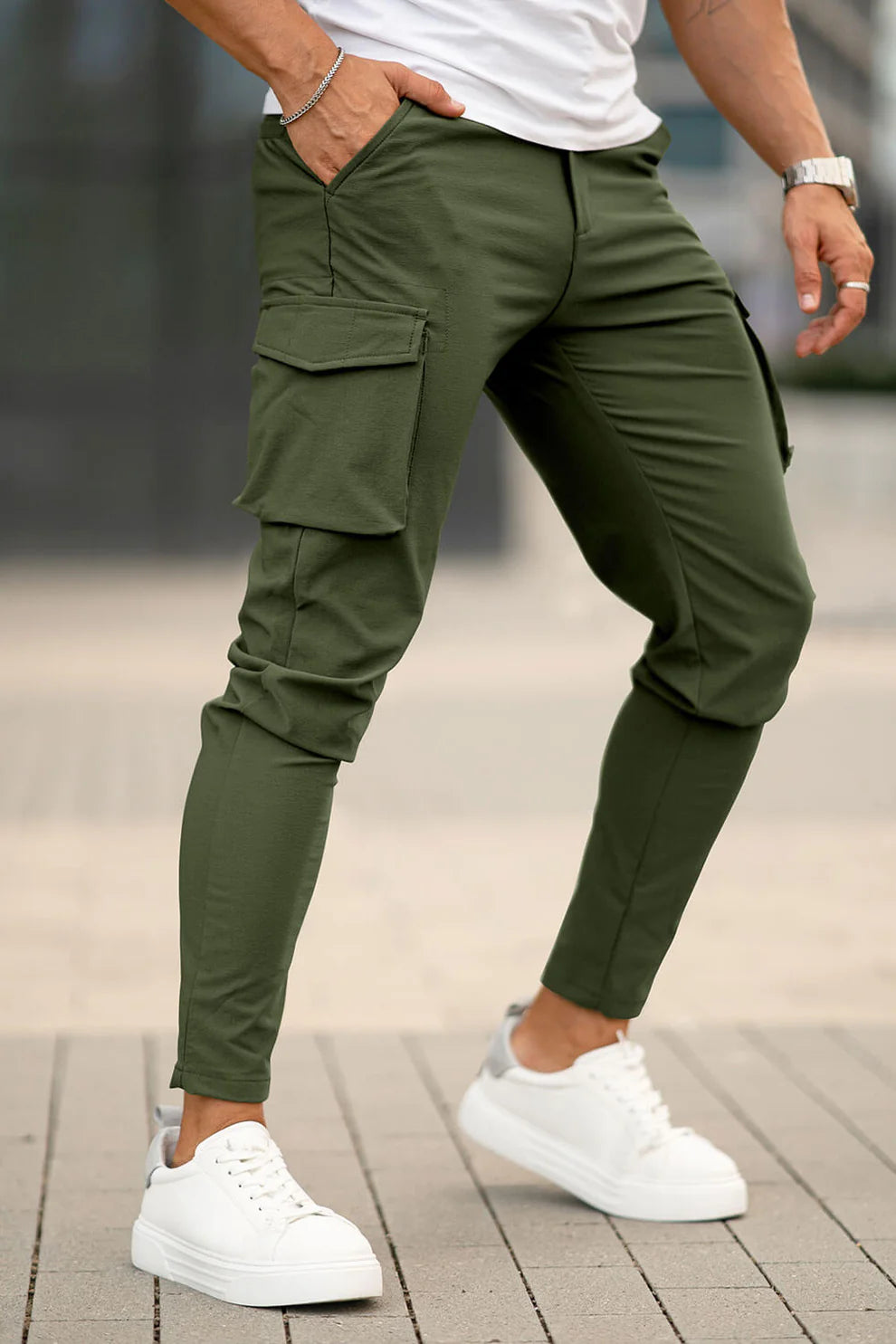 The Dynamic Green Cargo Pants