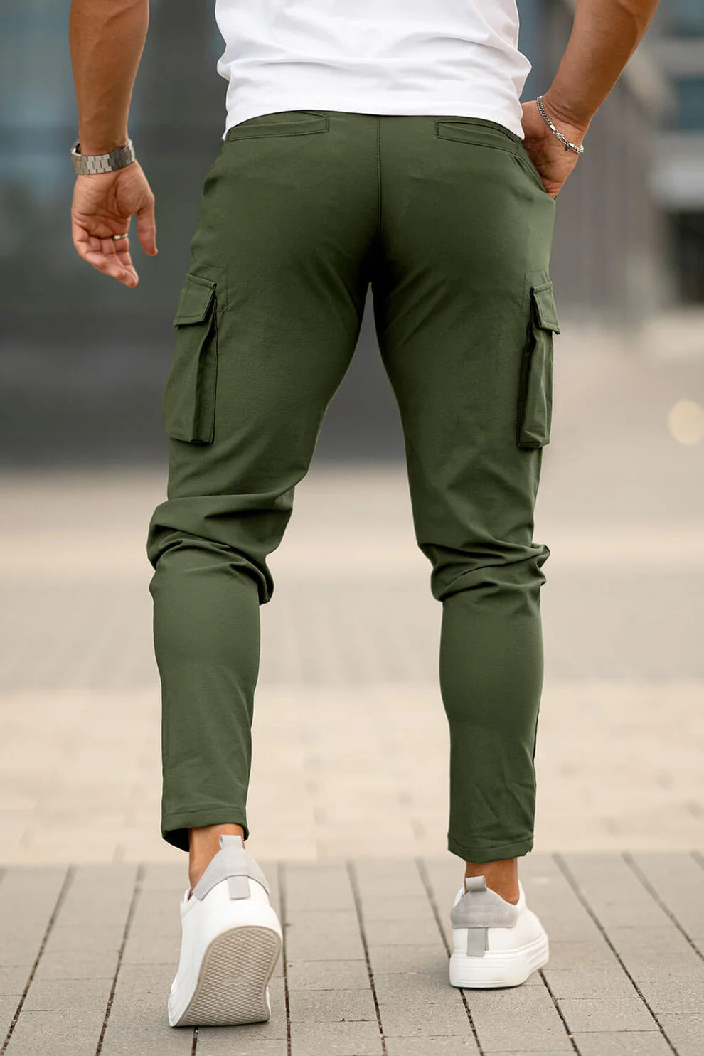 The Dynamic Green Cargo Pants
