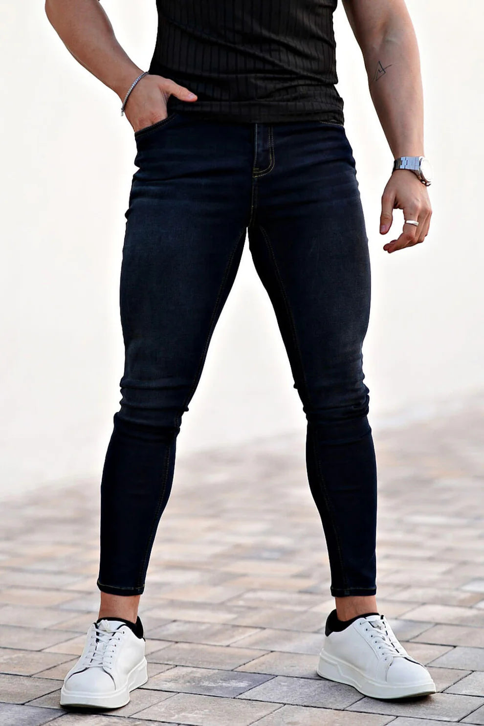 The Leadership Muscle Fit Skinny Jeans
